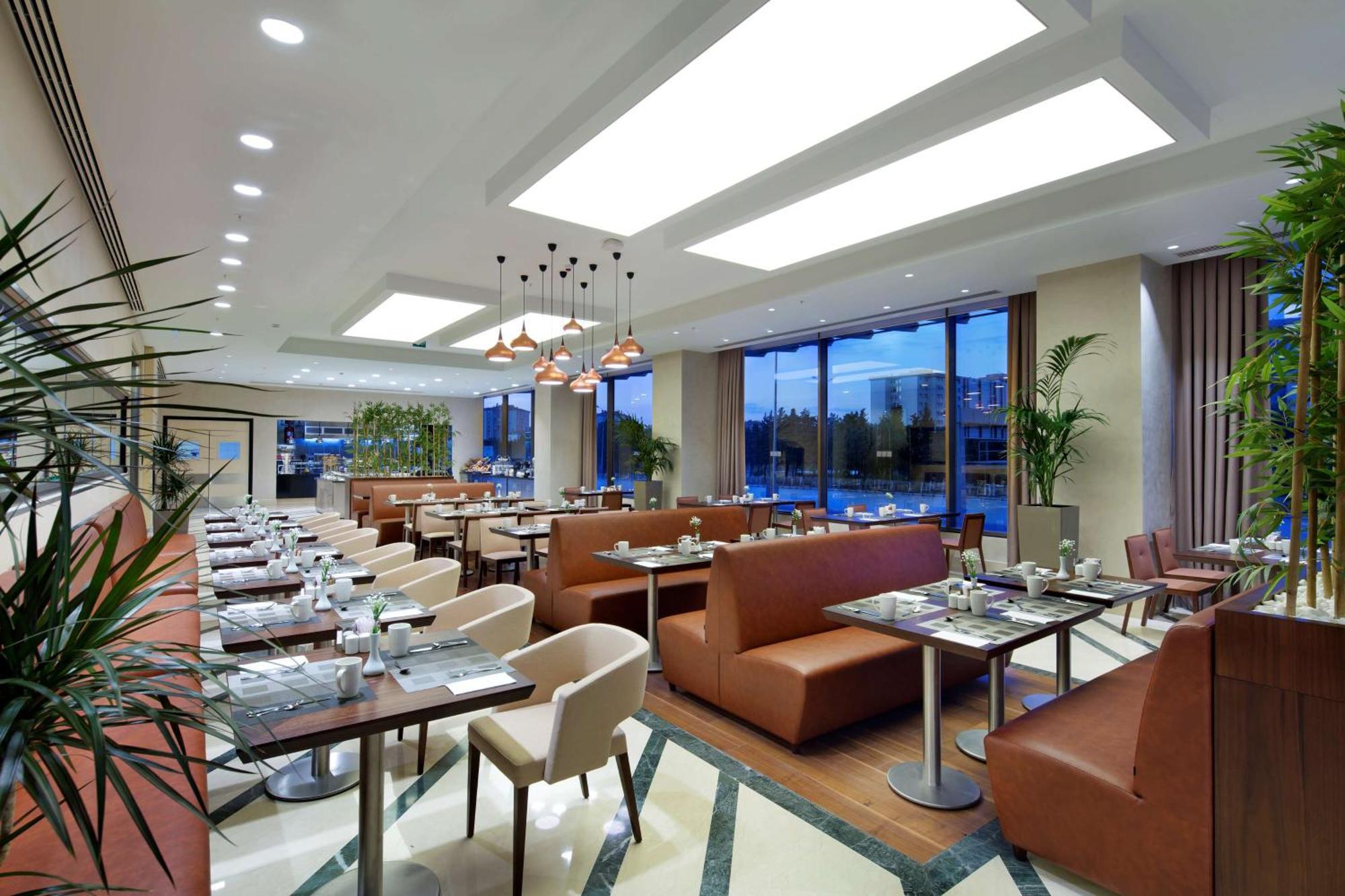Hilton Garden Inn Istanbul Beylikduzu — Photos 1